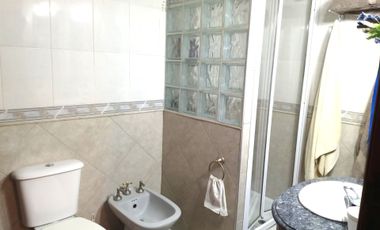 VENTA CASA 4 AMBIEMTES EN HAEDO