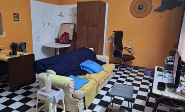 Venta - casa compuesta de 3 PH - LA BOCA