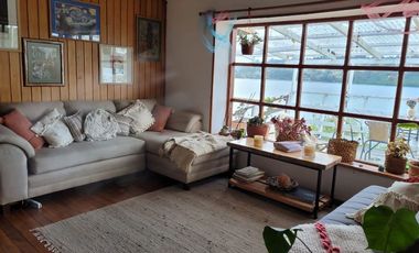 Parcela en Venta en Casa con terreno y acceso a la playa.