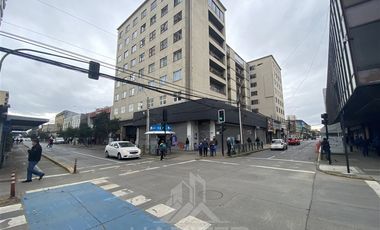 Local Comercial en Arriendo en Local esquina Plaza Armas con gran flujo comercial