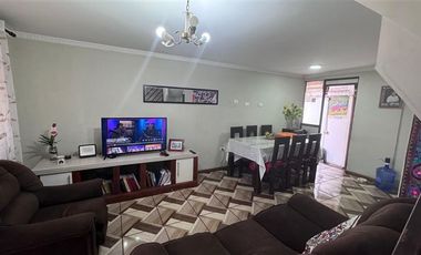 Casa en Venta en LA ARAUCANIA 1160, QUILICURA