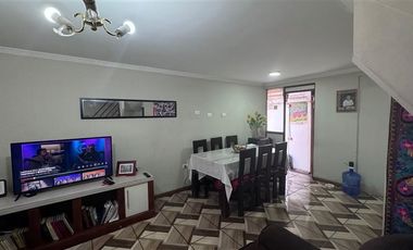 Casa en Venta en LA ARAUCANIA 1160, QUILICURA