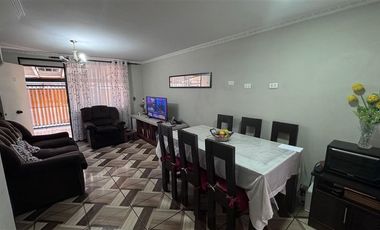 Casa en Venta en LA ARAUCANIA 1160, QUILICURA