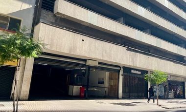 Estacionamiento en Venta en MIRAFLORES CON MERCED