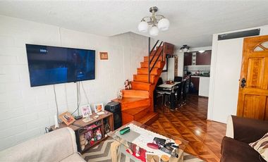 Casa en Venta en VILLA LA FORESTA QUILICURA