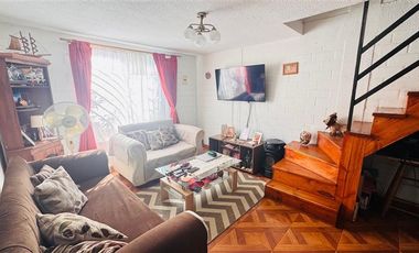 Casa en Venta en VILLA LA FORESTA QUILICURA