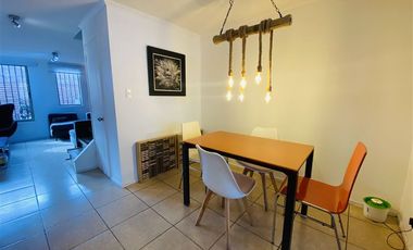 Casa en Venta en Fontana Rosa Sur