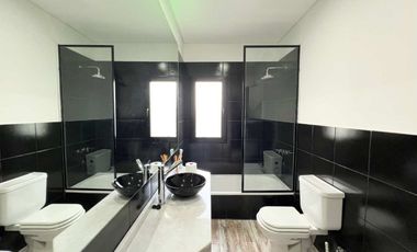 VENTA CASA DE 4 AMBIENTE EN BARRIO SAN SEBASTIAN