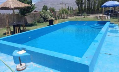 Casa de 2 dormitorio con pileta y quincho. Pocito