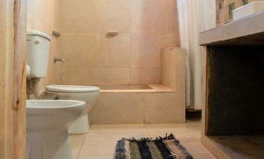 VENTA CASA DE CAMPO 3 DORMITORIOS, BARREAL CENTRO
