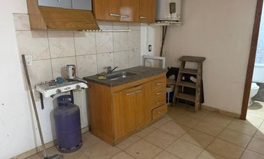Venta Complejo de 5 Departamentos en Media Agua
