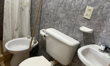 Venta Complejo de 5 Departamentos en Media Agua