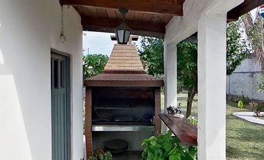 Casa 4 ambientes en Morón sur/apto crédito