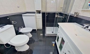 Casa 4 ambientes en Morón sur/apto crédito