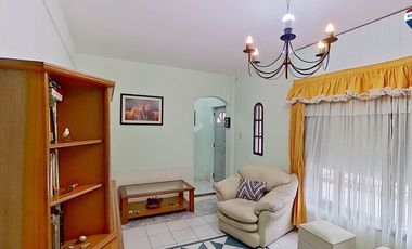 Casa 4 ambientes en Morón sur/apto crédito