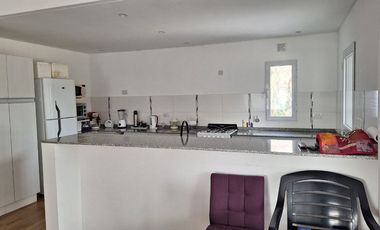 VENTA/CASA/4 AMB./PILETA/ARROYO DULCE/LUJAN