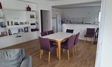 VENTA/CASA/4 AMB./PILETA/ARROYO DULCE/LUJAN