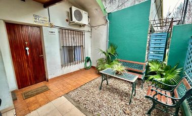 VENTA CASA 3 AMBIENTES CON COCHERA BURZACO