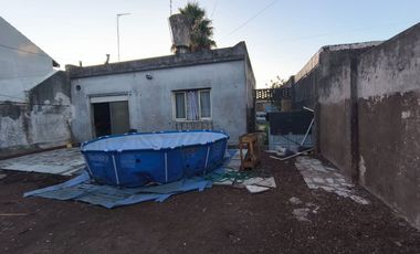 CASA 3 AMBIENTES MORON VENTA LOTE PROPIO DE 10X30