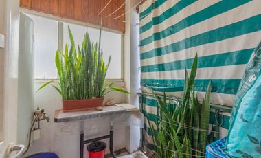 VENTA PH-7 AMBIENTES-TERRAZA-QUINCHO