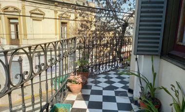 VENTA PH-7 AMBIENTES-TERRAZA-QUINCHO