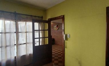 VENTA CASA DE 5 AMB EN VENTA EN TEMPERLEY