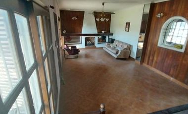 VENTA CASA DE 5 AMB EN VENTA EN TEMPERLEY