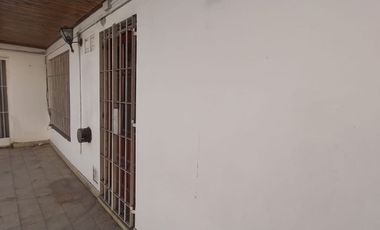 VENTA CASA DE 5 AMB EN VENTA EN TEMPERLEY