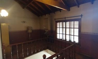 VENTA CASA DE 5 AMB EN VENTA EN TEMPERLEY