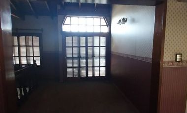 VENTA CASA DE 5 AMB EN VENTA EN TEMPERLEY
