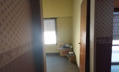 VENTA CASA DE 5 AMB EN VENTA EN TEMPERLEY