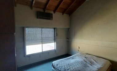 VENTA CASA DE 5 AMB EN VENTA EN TEMPERLEY