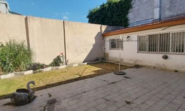 VENTA CASA DE 5 AMB EN VENTA EN TEMPERLEY