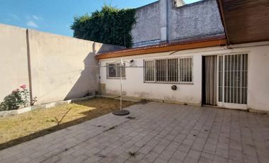VENTA CASA DE 5 AMB EN VENTA EN TEMPERLEY