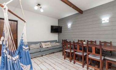 Casa 8 ambientes en venta Temperley Jardín Pileta