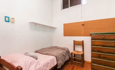 Casa 8 ambientes en venta Temperley Jardín Pileta