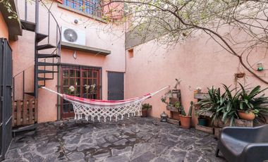 Casa 8 ambientes en venta Temperley Jardín Pileta