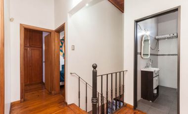 Casa 8 ambientes en venta Temperley Jardín Pileta