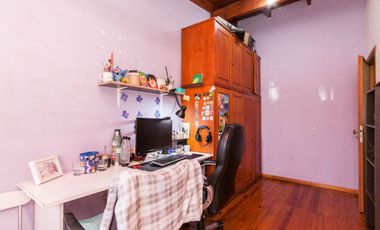 Casa 8 ambientes en venta Temperley Jardín Pileta
