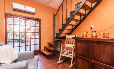Casa 8 ambientes en venta Temperley Jardín Pileta