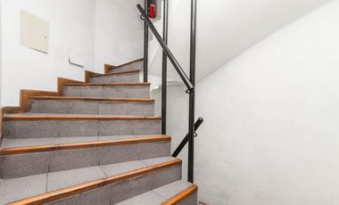 Departamento VENTA Lomas de Zamora con balcon