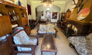 CASA 5 AMBIENTES EN VENTA LONGCHAMPS 3000mt2