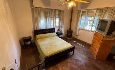 CASA 5 AMBIENTES EN VENTA LONGCHAMPS 3000mt2