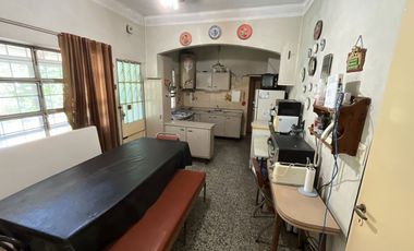CASA 5 AMBIENTES EN VENTA LONGCHAMPS 3000mt2