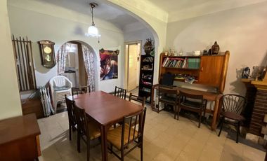 CASA 5 AMBIENTES EN VENTA LONGCHAMPS 3000mt2