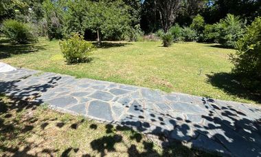 CASA 5 AMBIENTES EN VENTA LONGCHAMPS 3000mt2