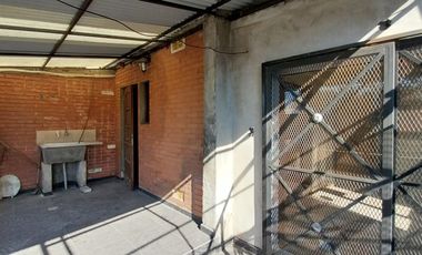 VENTA DE CASA+DEPTO LOTE LIBRE EN LOMAS DE ZAMORA