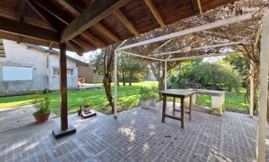 CASA 4 AMB EN VENTA MINISTRO RIVADAVIA APTO CREDIT