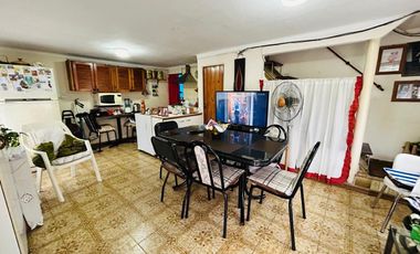 Casa de 4 PHs en block venta Lomas de Zamora