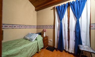 VENTA CASA 5Amb LOMAS c/Pileta, Acepta PERMUTA
